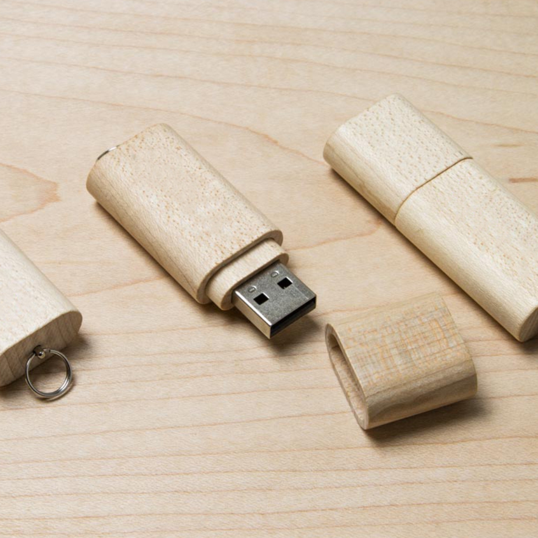 1660807698_Wooden USB Pendrive_03